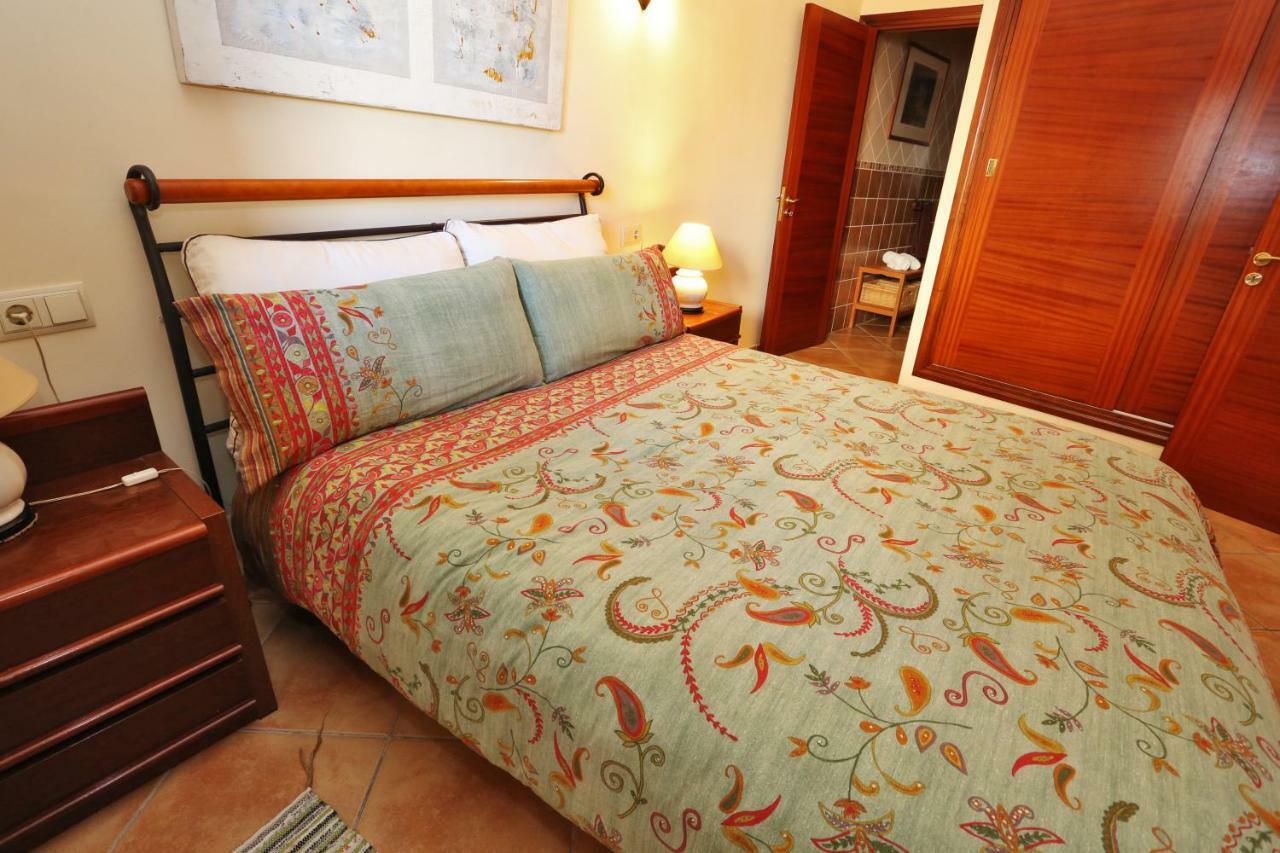 Holiday home Flowers House