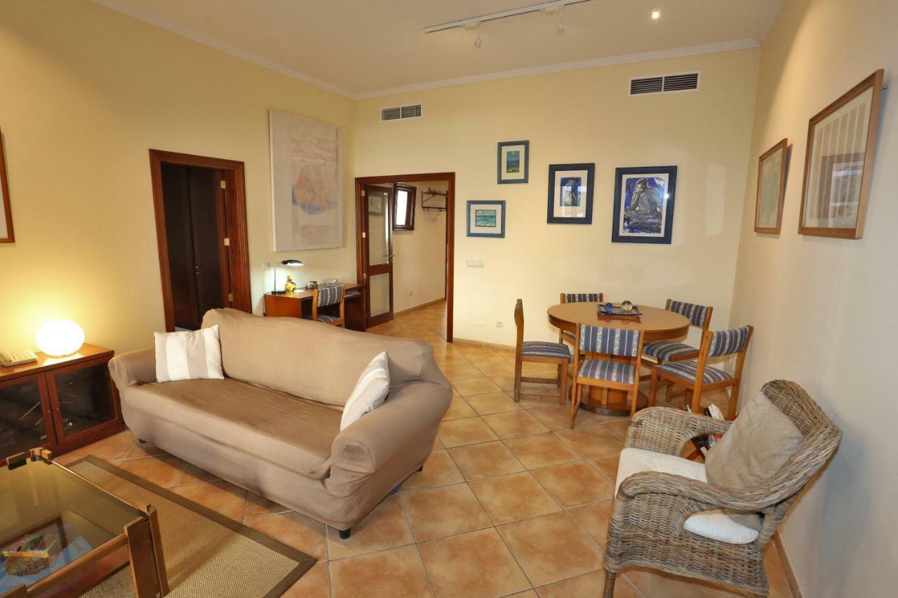 Holiday home Flowers House Maria De La Salut